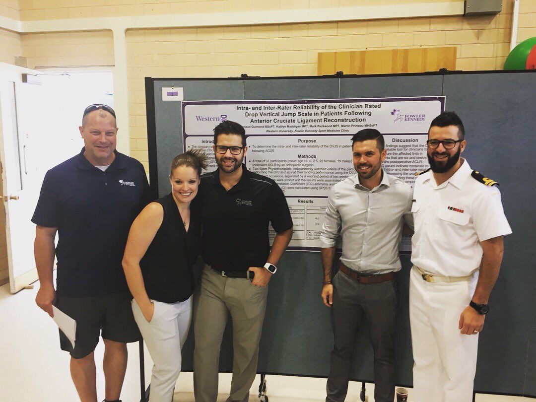 FKSMC's tweet photo. Congratulations to the most recent MCLSc grads at Western! A pleasure to work with colleagues from across Canada. Good luck with your future endeavours! #fcampt #lou #mclsc @westernuniversity https://t.co/ZlIvMNHAVm