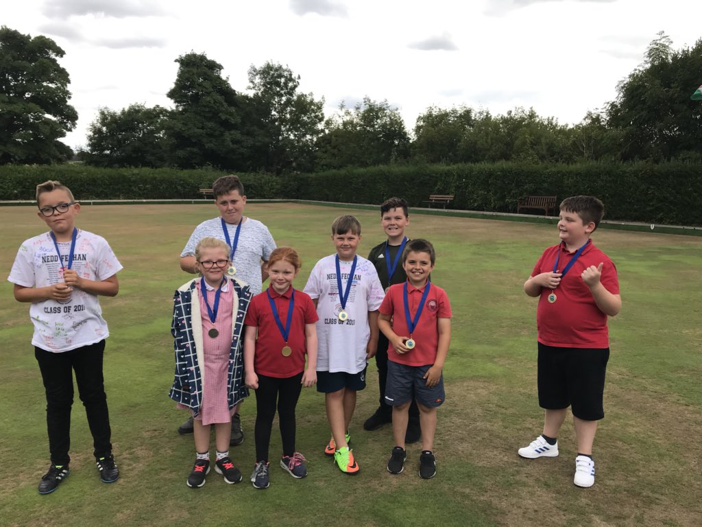 UrypPenrose's tweet photo. Congratulations to the @URYPReception, @urypyear2 @urypyear5 &amp; @urypyear6 children who took part in the @UpperRhymney bowls tournament.  Thank you to Rhymney Gwent Bowls Club for your hospitality. https://t.co/sZ6YpMrv1b
