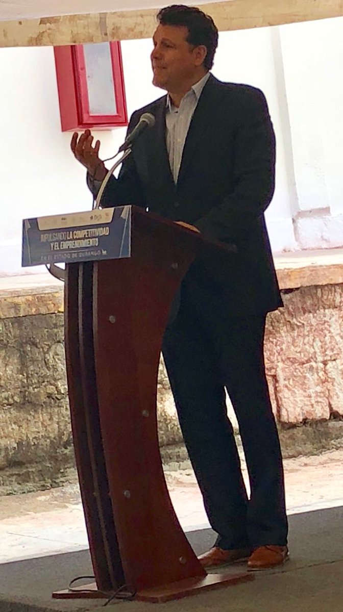 LailaChemor's tweet photo. Acompaño a @ADelgadoAyala, Pdte. del @INADEM_SE; y a @AispuroDurango, titular de @gobdgo, para la inauguración del nuevo #ThinkerSpace de @hubilab, incubadora de alto impacto, dentro del programa "Impulso a la #Competitividad y el #Emprendimiento en #Durango", en @SdecoDgo. https://t.co/CB2xwOUIsz