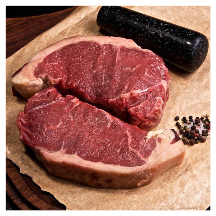 Only the best of the best!
Our meat is hand selected from top local suppliers to give you the best, most succulent dishes possible. 
Call us today on 02920 224757 to reserve a table. 🍴🥩
#themeatingplace #bestintown #goodfood #meatingplace #meatlover … ift.tt/1cyLTwb