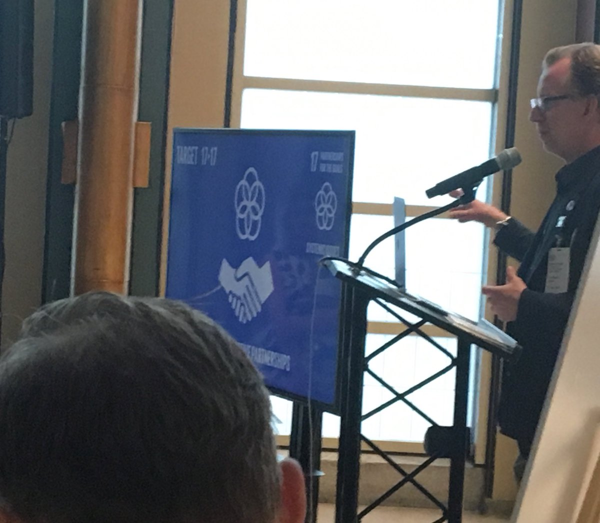 Lansering av ikonerna för de 169delmålen. Varje delmål bär en historia om beslutsamhet för att nå hållbar utveckling. Varje mål visar att så mycket hänger ihop. Vatten - jämlikhet - klimat - fattigdomsbekämpning - energi - hälsosam mat. #agenda2030 #hlpf #hopp