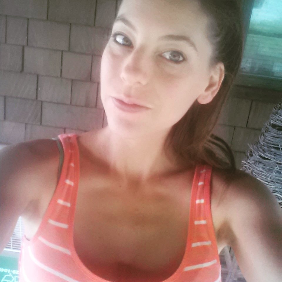 GetSoberBitch's tweet photo. Great evening for a few of my favorite meetings.   #getsoberbitch #change #greatness #onedayatatime #healing #AlcoholicsAnonymous #12steps #12traditions #sobriety #2018 https://t.co/5rmmS2n69a