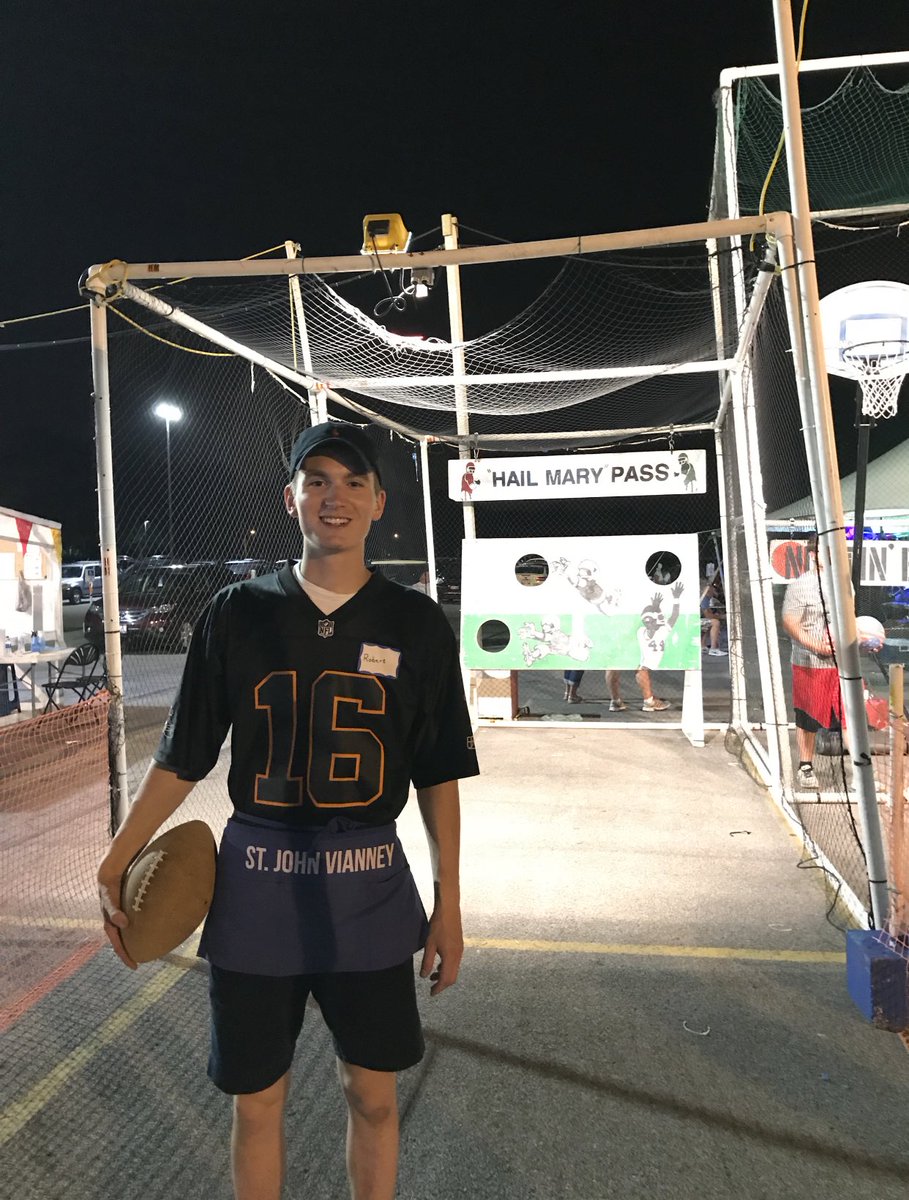 Brothers <a href="/pstats44/">Paul</a> and @bmajikas representing our chapter during Dash for Donation &amp; the SJV Parish Festival. Let's keep up the philanthropy and community service throughout the rest of the summer!