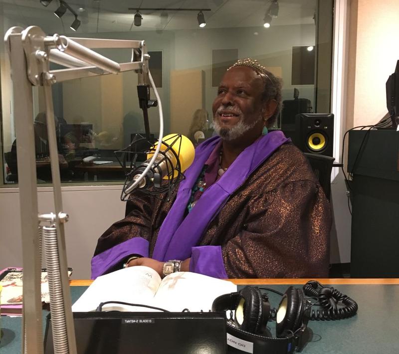 LISTEN: François Clemmons On His 'Mister Rogers' Role, His Career And Identity dlvr.it/Qbswyq https://t.co/tHg24fFFkY