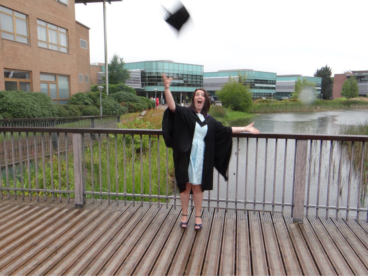 amyclarkey97's tweet photo. 👩🏻‍🎓I graduated! Thank you to everyone at Edge Hill it has been brilliant! 👩🏻‍🎓@edgehill https://t.co/iHgTzIBzES