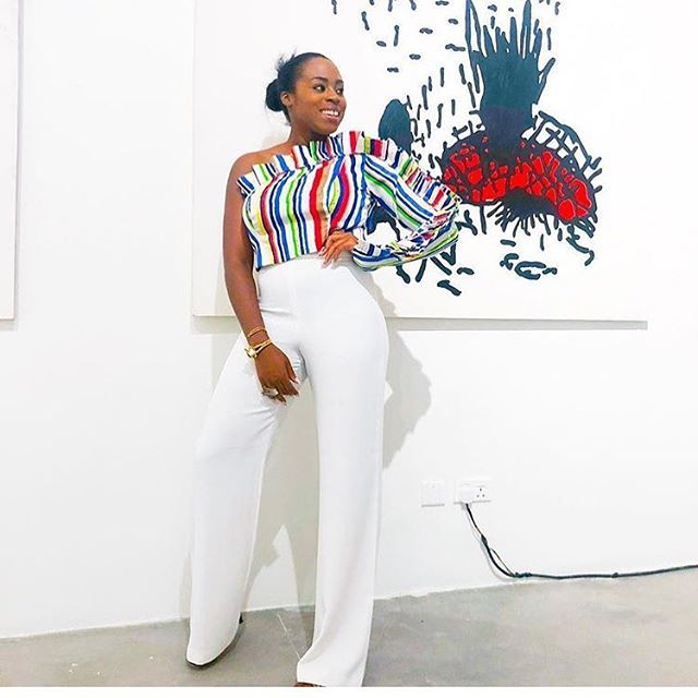 TSStandard's tweet photo. All the things we love on rainy days: white, wide smile and rainbow!
@ozinna
#theseptemberstandard #stylestandard #fashioninspiration #styleblogger #stylish #ootd #instafashion #instastyle https://t.co/4rDzywCZi2 https://t.co/i7lFRJkMsy