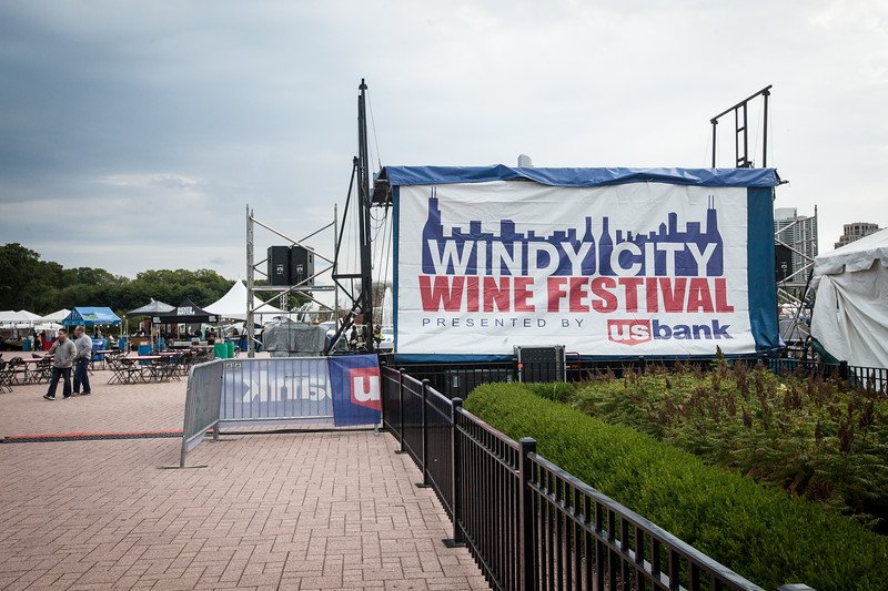WCWineFestival's tweet image. Mark your calendars - tickets to the 14th annual Windy City Wine Festival go on sale Thursday! bit.ly/2LnqI21