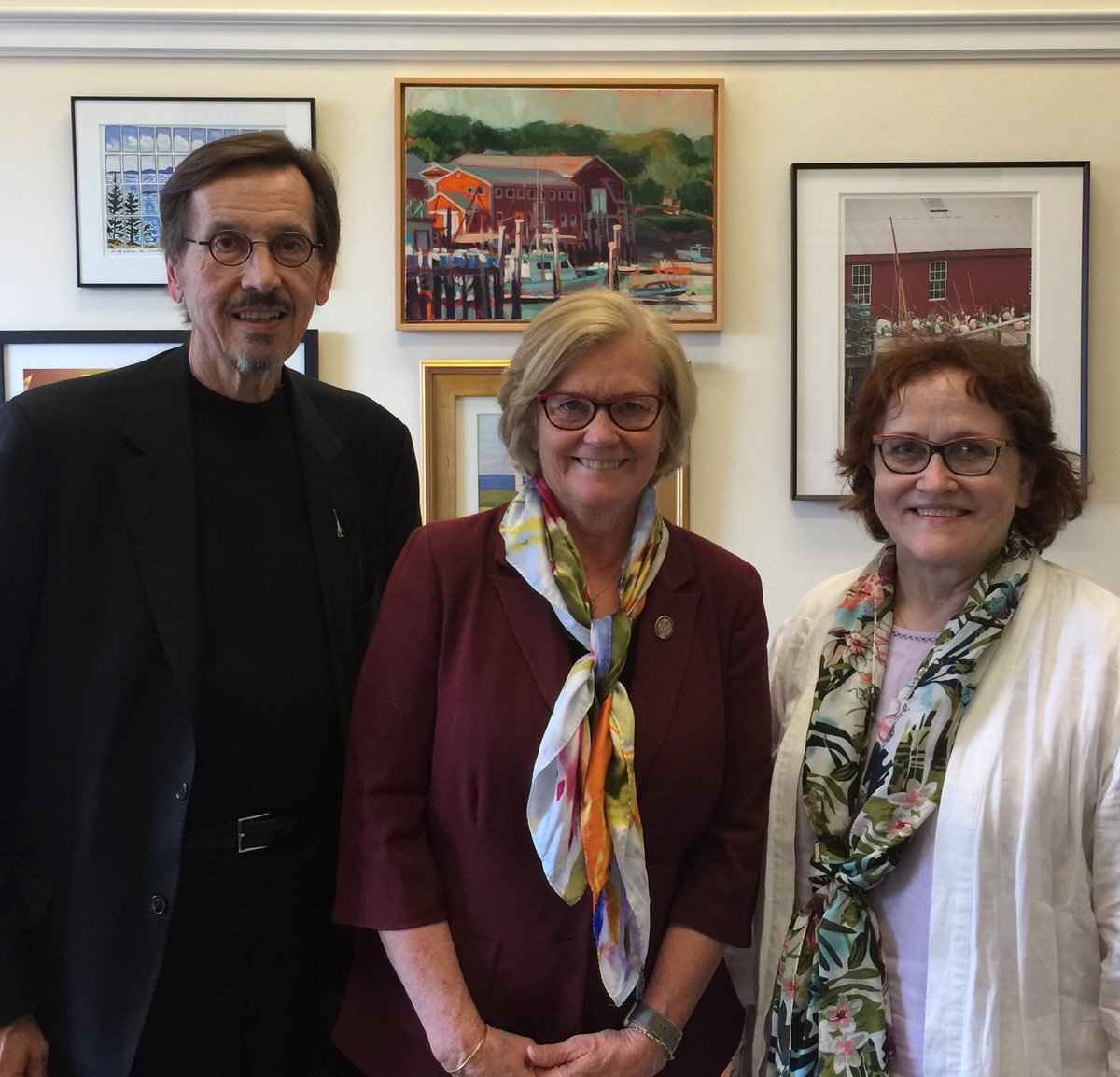 SuzanneOlbricht's tweet image. Thank you @chelliepingree for working hard for Maine CD1.   We discussed access and cost of medications today. With @MDKev for #AADAontheHill.  #aadmember