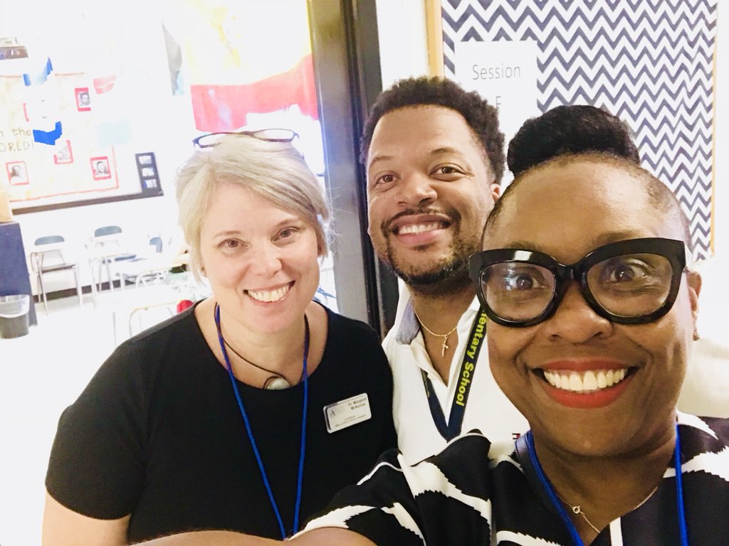 DrEmilyAMassey's tweet photo. Great job @APSWorldLang and @APSGardenHills! @gadoeworldlang Enjoyed the presentations! @APSBenteen @docdrewlovett #GoGADII2018 @apsupdate @Atldepsupt @CarstarphenMJ @TommyUsherAPS https://t.co/mn8WmdS2JX