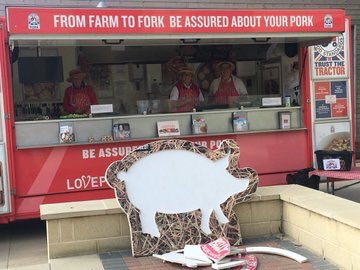 A massive thank you to everybody who supported the “from field to fork” careers event today <a href="/riseholmecampus/">Riseholme College</a> thank you for <a href="/ladies_in_pigs/">Ladies In Pigs</a> for bringing “Rosie” and thank you for <a href="/Branston/">Branston Ltd</a> for providing the jacket spuds