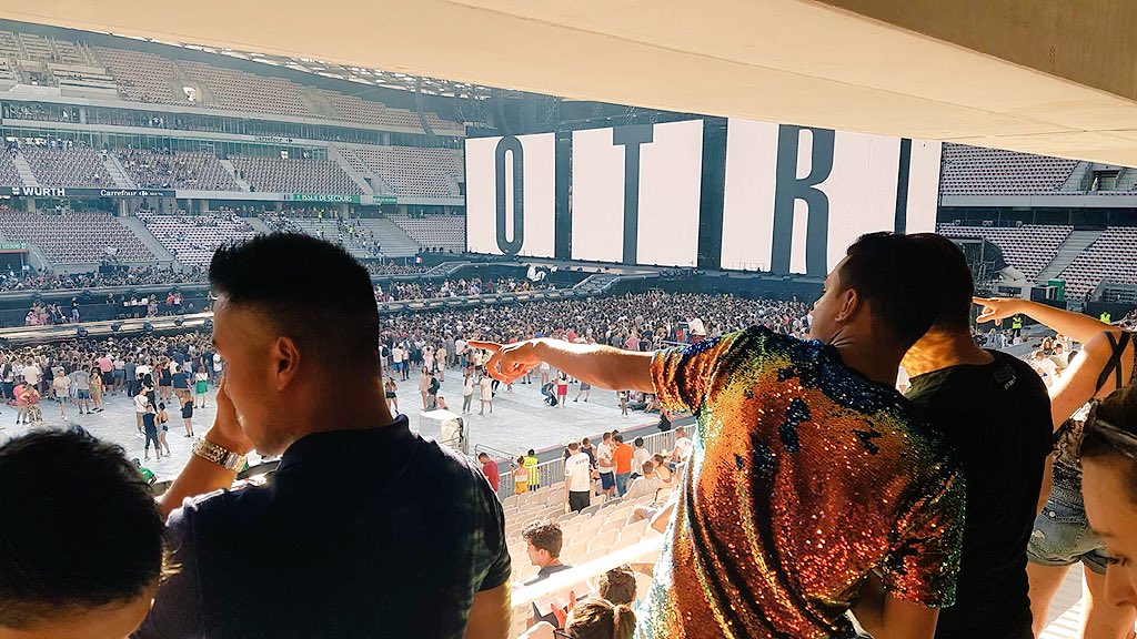 AllianzRiviera's tweet photo. Quelle ambiance ce soir à l’@AllianzRiviera pour le concert #OTRII ! 😍 Une soirée de folie au programme ! 👌 #OTRALLIANZRIVIERA #AllianzRiviera #Nice #Concert https://t.co/L5FZqdub2R