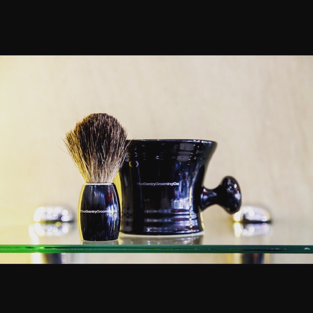 GentryGrooming's tweet photo. Book on-line at https://t.co/psWO06WQJ8 for that summer hair cut #manchesterbarbers #manchestersalons #menshair https://t.co/4oGRiRqcaT