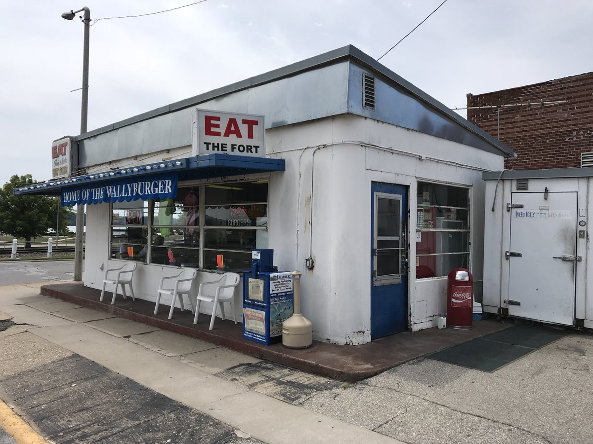 The Fort Diner in Fort Madison Iowa                      Very good, right on the Mississippi River