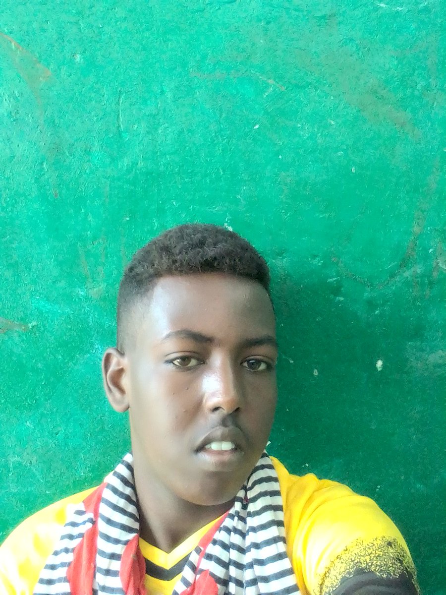 DirkeyC tweet picture