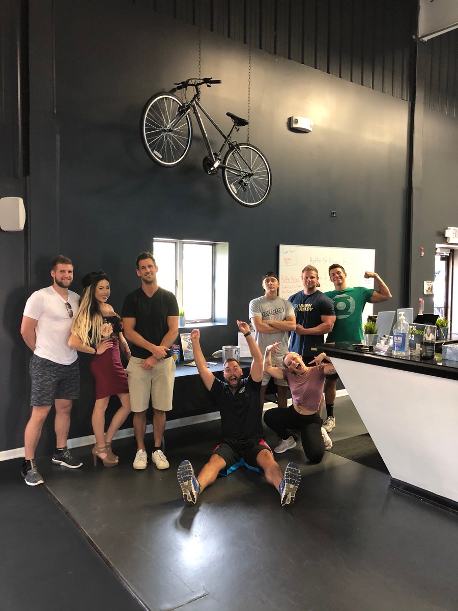 ChrisLeathers33's tweet photo. Start your membership & you automatically get entered in to win this state of the art bike and support this incredible veteran charity, @projectrelo Winner chosen Aug 31. Option displayed bike or $400 voucher to hundreds of bikes at @BikeHaven1959 #projectrelo #bikehaven https://t.co/Tysr1fO6sc