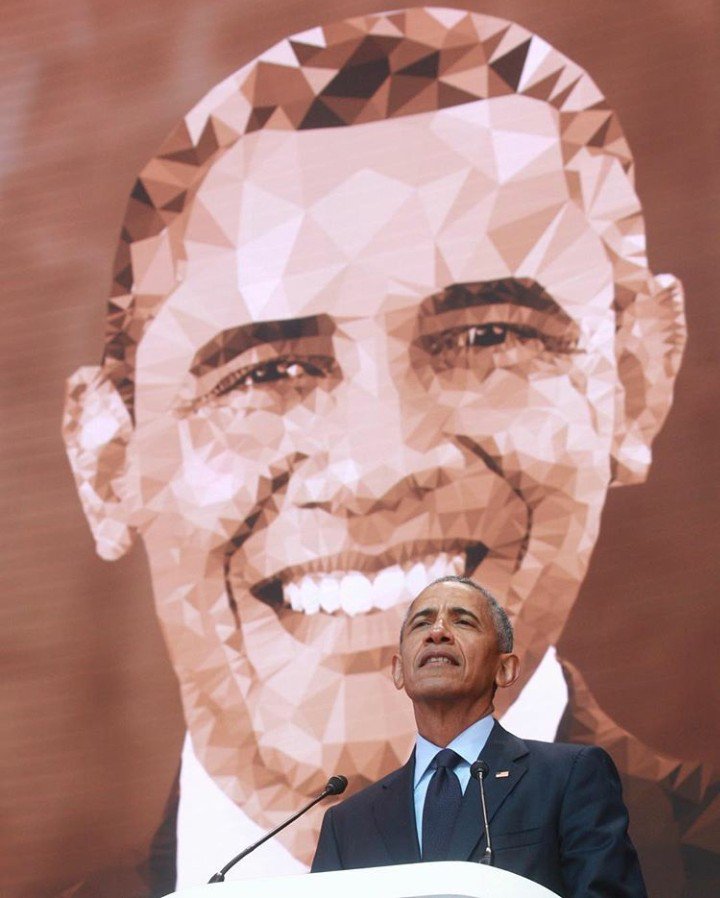 BOOTCAMPERSvia's tweet photo. Thank you for an inspiring words for #mandelalecture It surely fits well with our #vision of building active citizens🙌✍️🙏
#bethelegacy #obama100 #mandela100 #obama #barrackobama #southafrica #mandeladay2018 #mandeladay #joburg #johannesburg #18july2018 #leadership #Icon https://t.co/2ATDHVLe5i