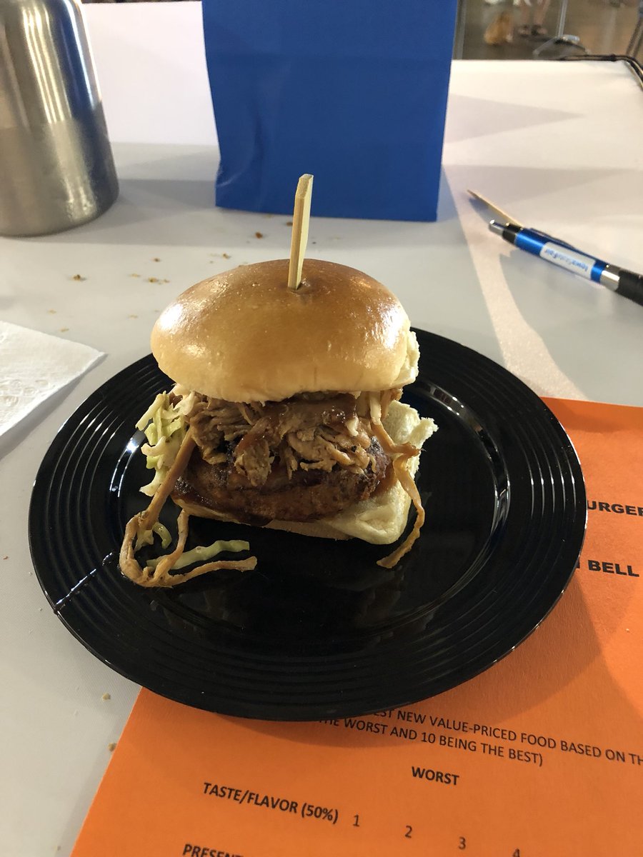 Beltannon's tweet photo. This is going to put you on your butt... you need to plan to eat this first is a sample then the full size Belly Up Burger from Rib Shack #ISFSHOWDOWN https://t.co/jMcOcHrrnF