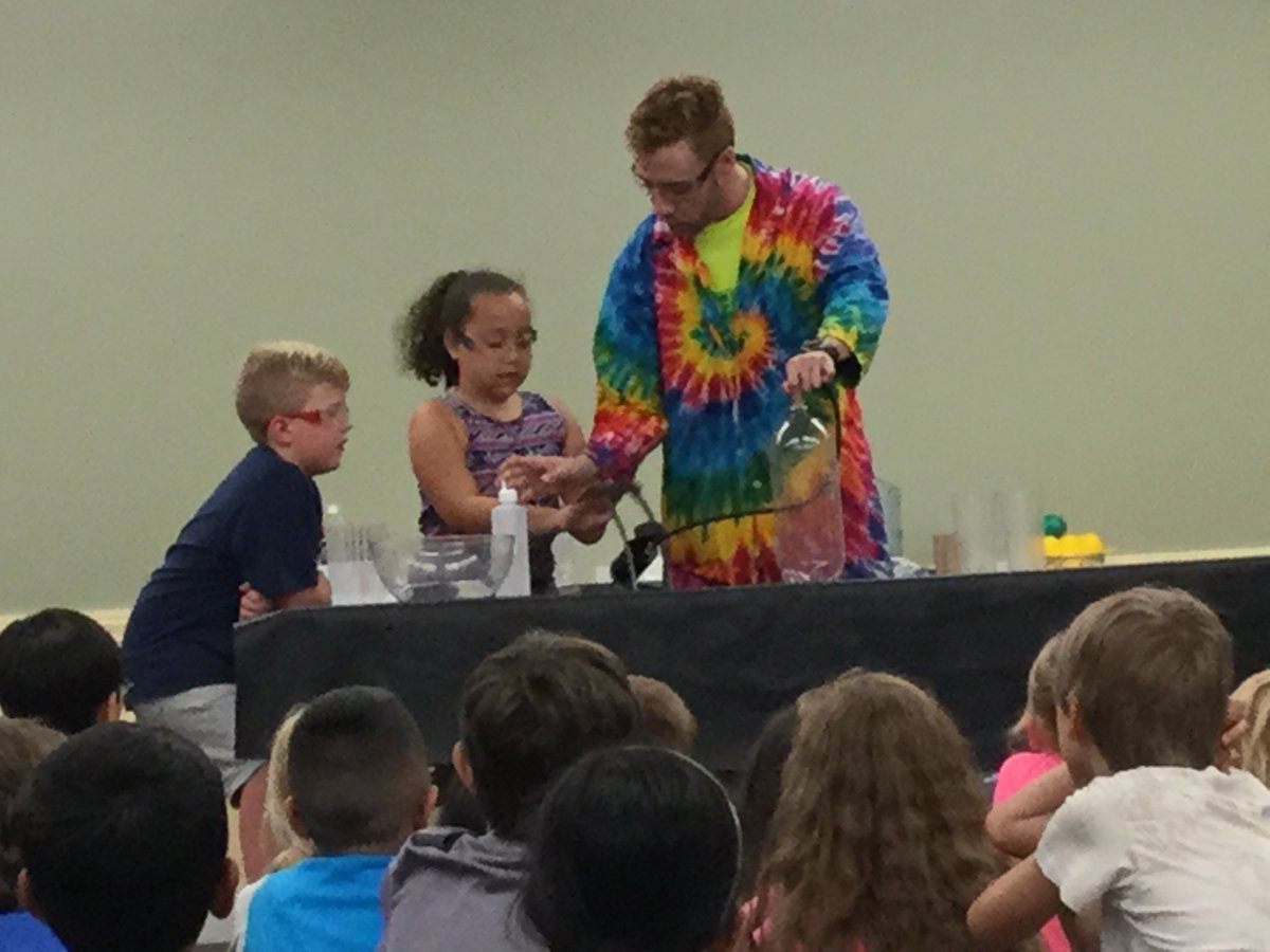 FairfieldPubLib's tweet photo. Last week we had a great #ScienceTellers program at Main Library. Thank you to all who attended! https://t.co/YnefeGeiPt