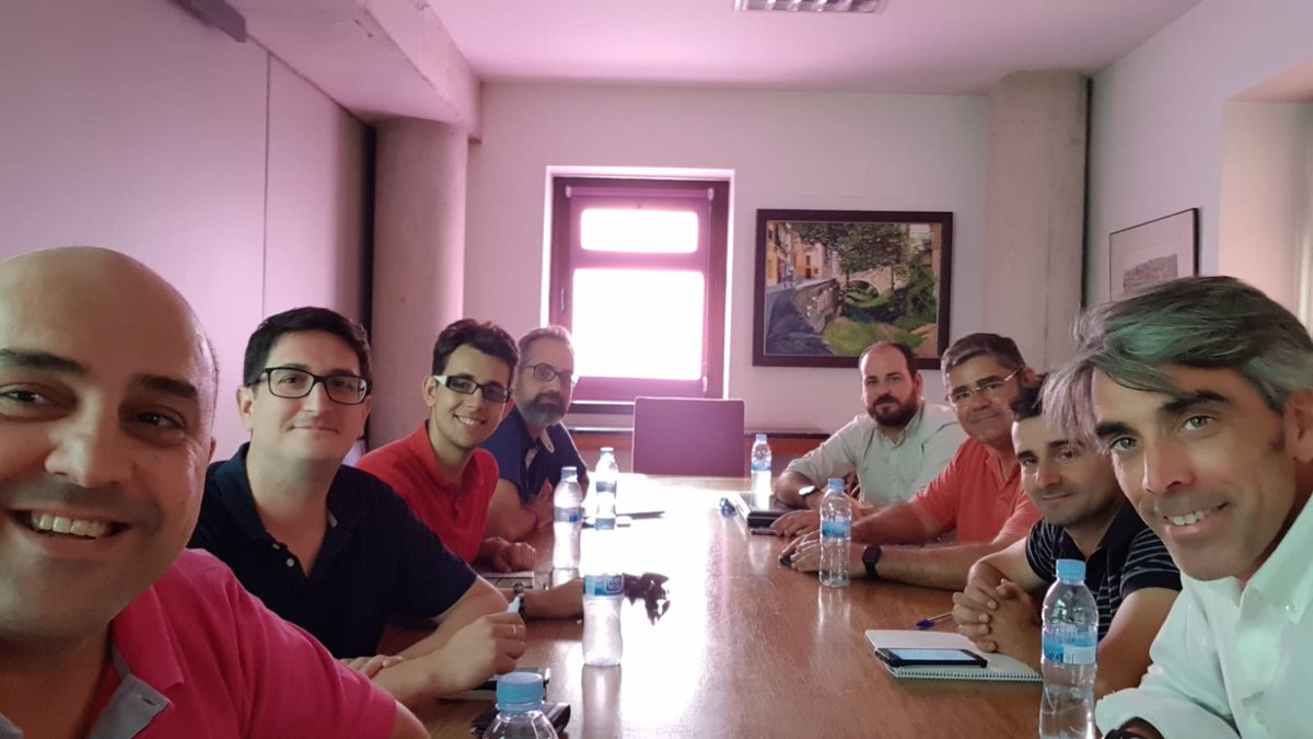 JMorenoArquitec's tweet photo. En la tarde de hoy nos hemos reunido los miembros de la Comisión #BIM de @AparejadoresGRX para definir las líneas de trabajo del próximo curso.
#Arquitectura #arquitectotécnico #ingenieriadeedificacion @CGATEsp @AparejadoresAnd @entornoBIM @BIMCommunity @etsie_ugr https://t.co/bFmy1MbnQg