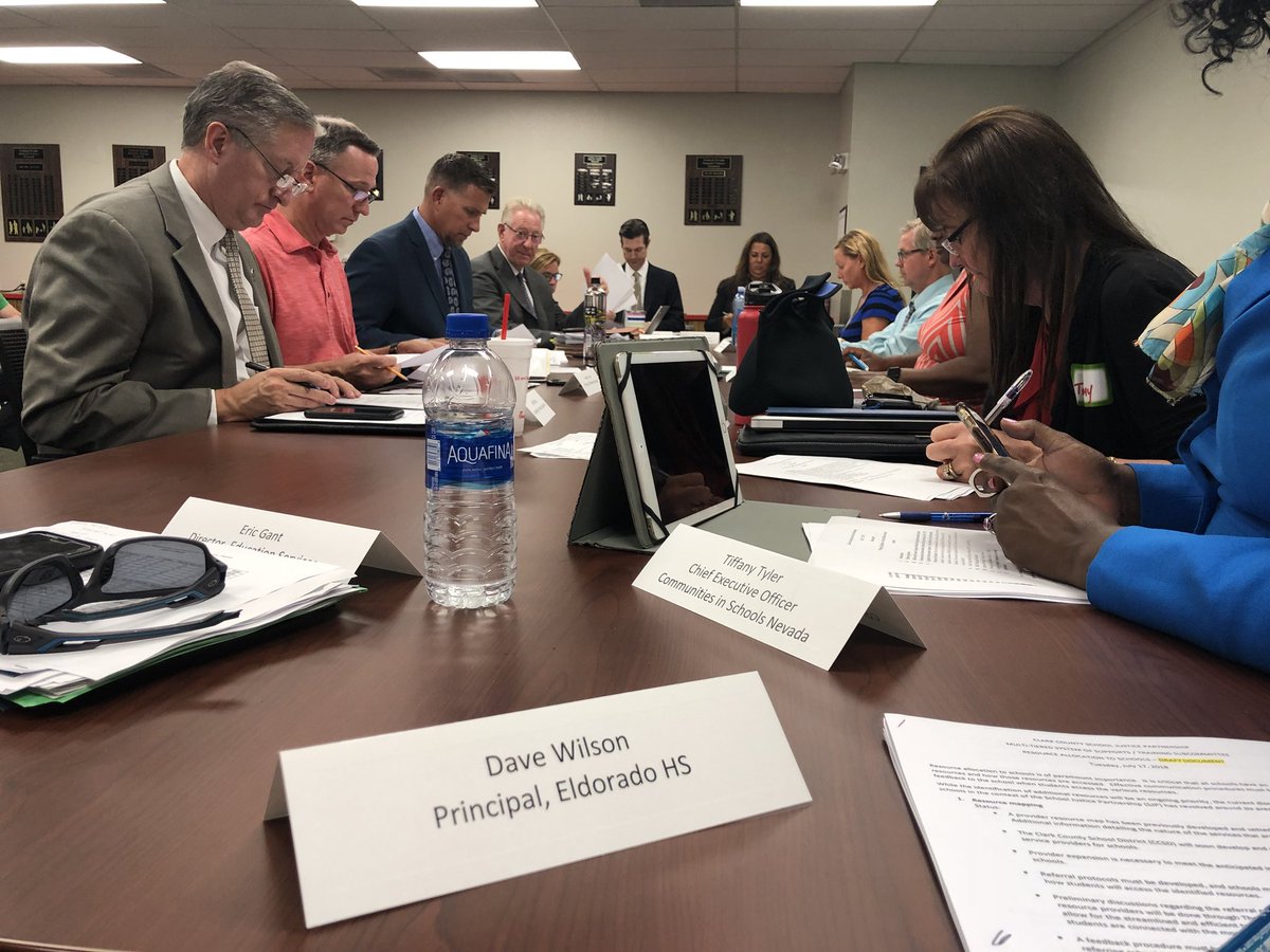 Clark County School Justice Partnership.  Looking for ways to save our students from the school to prison pipeline while making our schools safer. A good day..... @MikeMbarton <a href="/ClarkCountySch/">CCSD</a> <a href="/MalichTammy/">Tammy Malich</a> <a href="/KirstenSearer/">Kirsten Searer</a> @SuptJaraCCSD