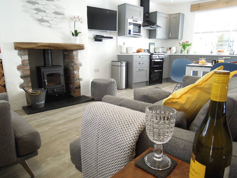 So St Ives tweet media