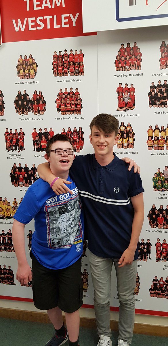 GannawayRobert's tweet photo. So very proud of these boys.
Luke attended the Westley Middle school Awards Evening and was given an award for Outstanding Sports Achievements over his years there.
Haydon showing how proud he is of his little brother!!
#LFG9
#Brothers https://t.co/0cOracY7dL