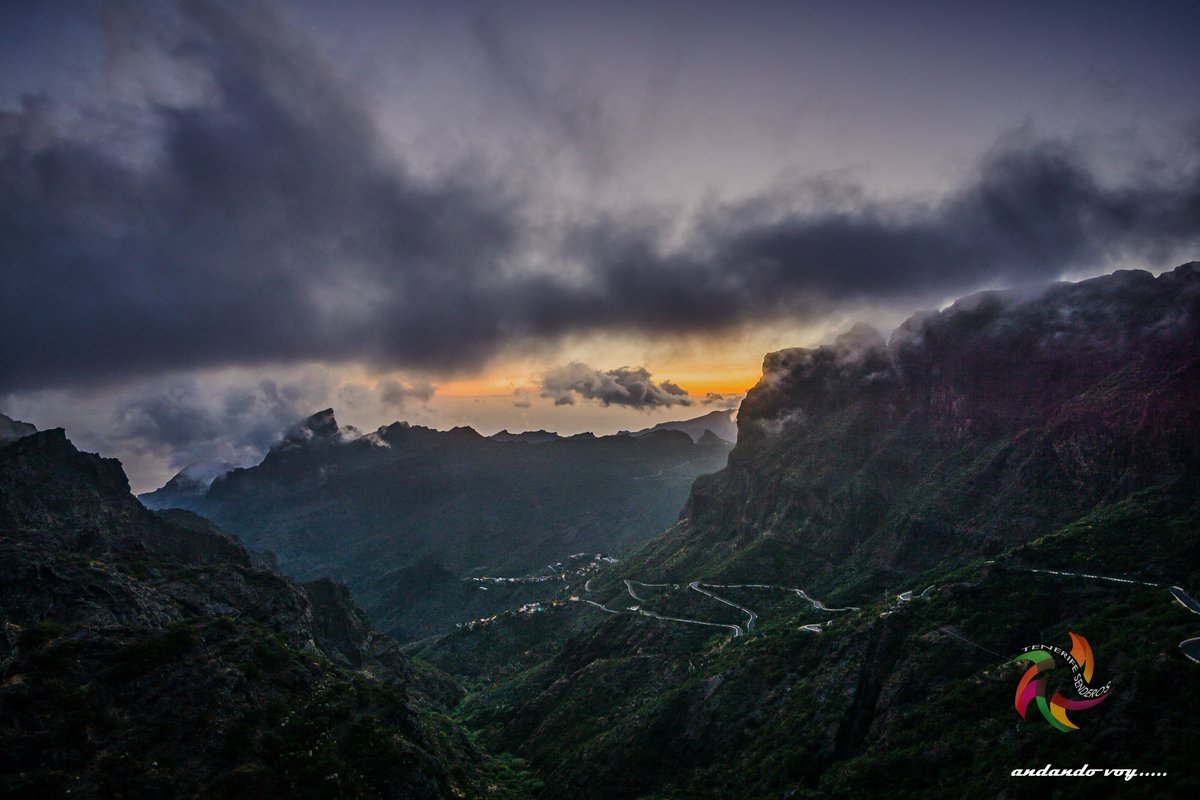 Masca Valley Sunset
#senderismotenerife #hikingtenerife #trekkingtenerife #hiking #trekking #sun #sunset #landscape #outdoors  #fotostenerife  #tenerifesenderos #senderismo #Masca  #skylovers #tenerife  #naturlovers #canarias  #Teno  #IslasCanarias