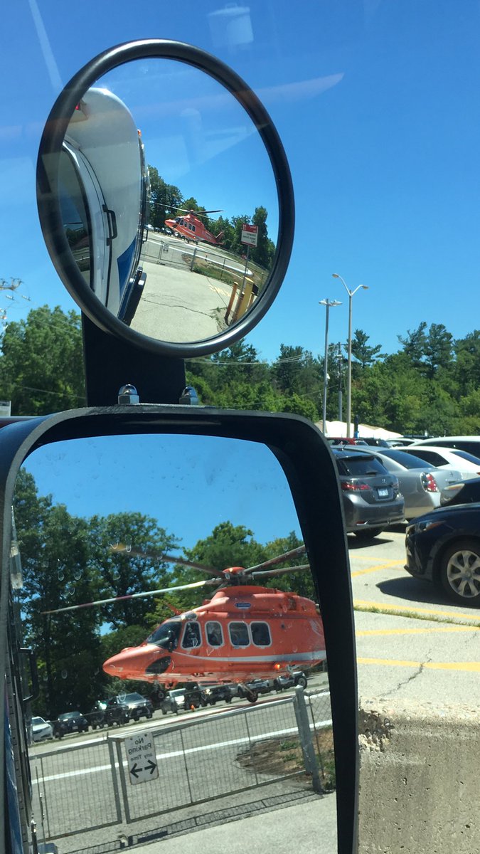 Always a great time helping out our partners from @Ornge while at @Sunnybrook. Soon we’ll no longer be doing helipad transfers, as a new one is being built on the roof!! #partnersincare #whenitmattersmost #teamORNGE