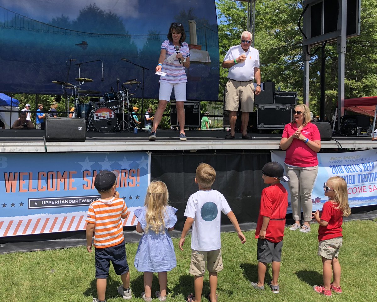 frankenmuthins's tweet photo. Proud sponsor of the @BYCMac Kid's Club with our agency parter, Aitken & Ormond Insurance. ⛵️Congrats to our dance competition winners! #BBBMack #BYCMac https://t.co/7EjXcLY3tY
