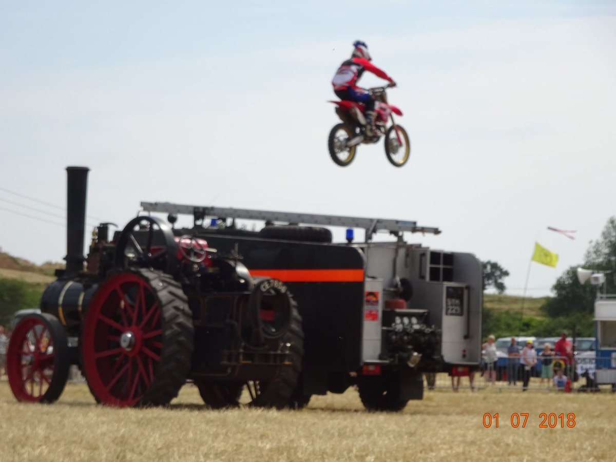 FlyinRyanstunts's tweet photo. Royal lancashire show this weekend. . https://t.co/D7Lxb3xJGw