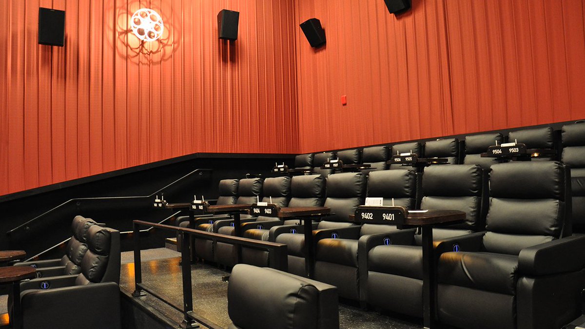 There's no talking or texting allowed at the new full-service @AlamoDrafthouse theater in Woodbury -- you get one warning and then you get the boot. kare11.tv/2LnAscC