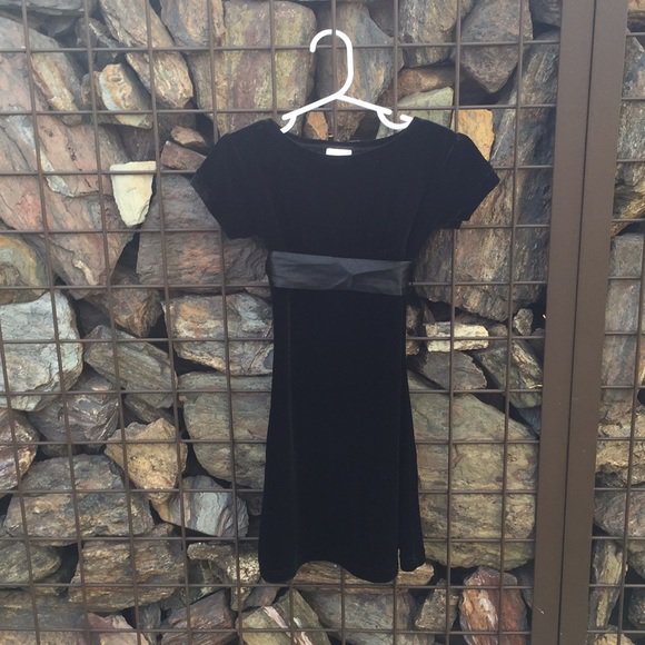 So good I had to share! Check out all the items I'm loving on <a href="/Poshmarkapp/">Poshmark</a> #poshmark #fashion #style #shopmycloset #everly #fila #perfectlydressed: bnc.lt/focc/RTp7MmDv9N