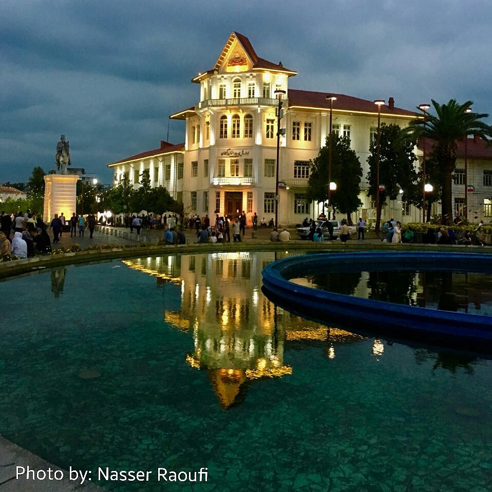 RashtG's tweet photo. #ایران #گیلان #رشت #شهرداری_رشت #شهر_خلاق #خوراک  #شهر_خلاق_خوراک_شناسی_یونسکو #فاطمه_قدیمی_حرفه #پیاده_راه #ساختمان_پست_رشت 
#Iran #Guilan #Rasht #UNESCO  #creative_city_of_gastronomy #rashtgastronomy #Fatemeh_Ghadimi_Herfeh #post_office_building https://t.co/mb8M1nVP79