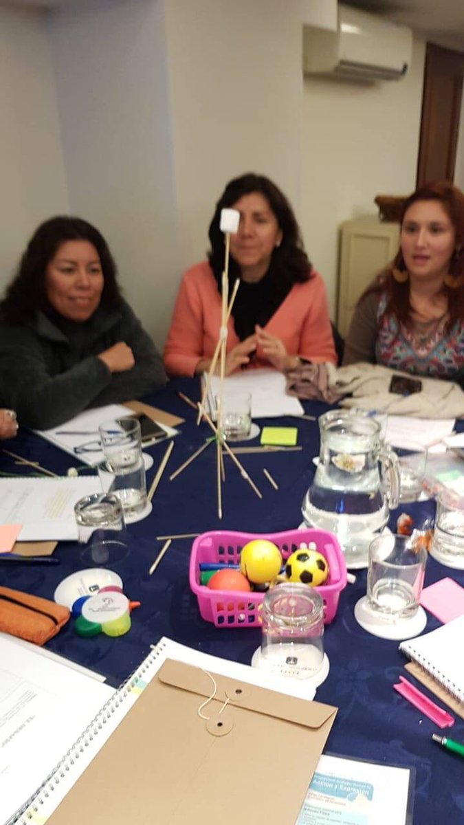 Fellow_Group's tweet photo. Hoy estuvimos dando una capacitación en el Hotel Plaza San Francisco. Tuvimos una muy buena participación y se han generado conversaciones muy interesantes en relación a la educación y el Diseño Universal para el Aprendizaje.  @MuniNunoa #DUANunoa https://t.co/En3ruPSGEq