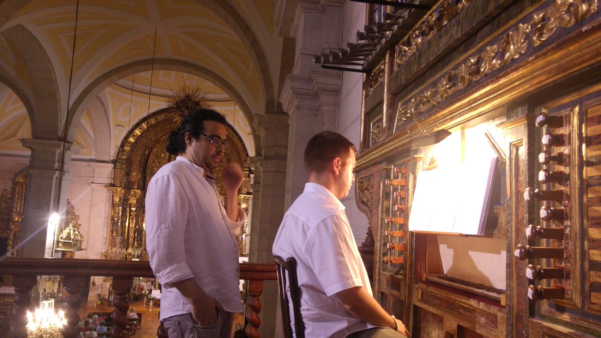 NOrganaria's tweet photo. Algunas fotos del XI #CursoNacionaldeOrganistasLitúrgicos con @Oscar_Valado @G_Alonso_Ares @Confepiscopal @javiorganista @diocesisdeavila organizado por #Acoca y #Organaria https://t.co/nqCMa1HHda