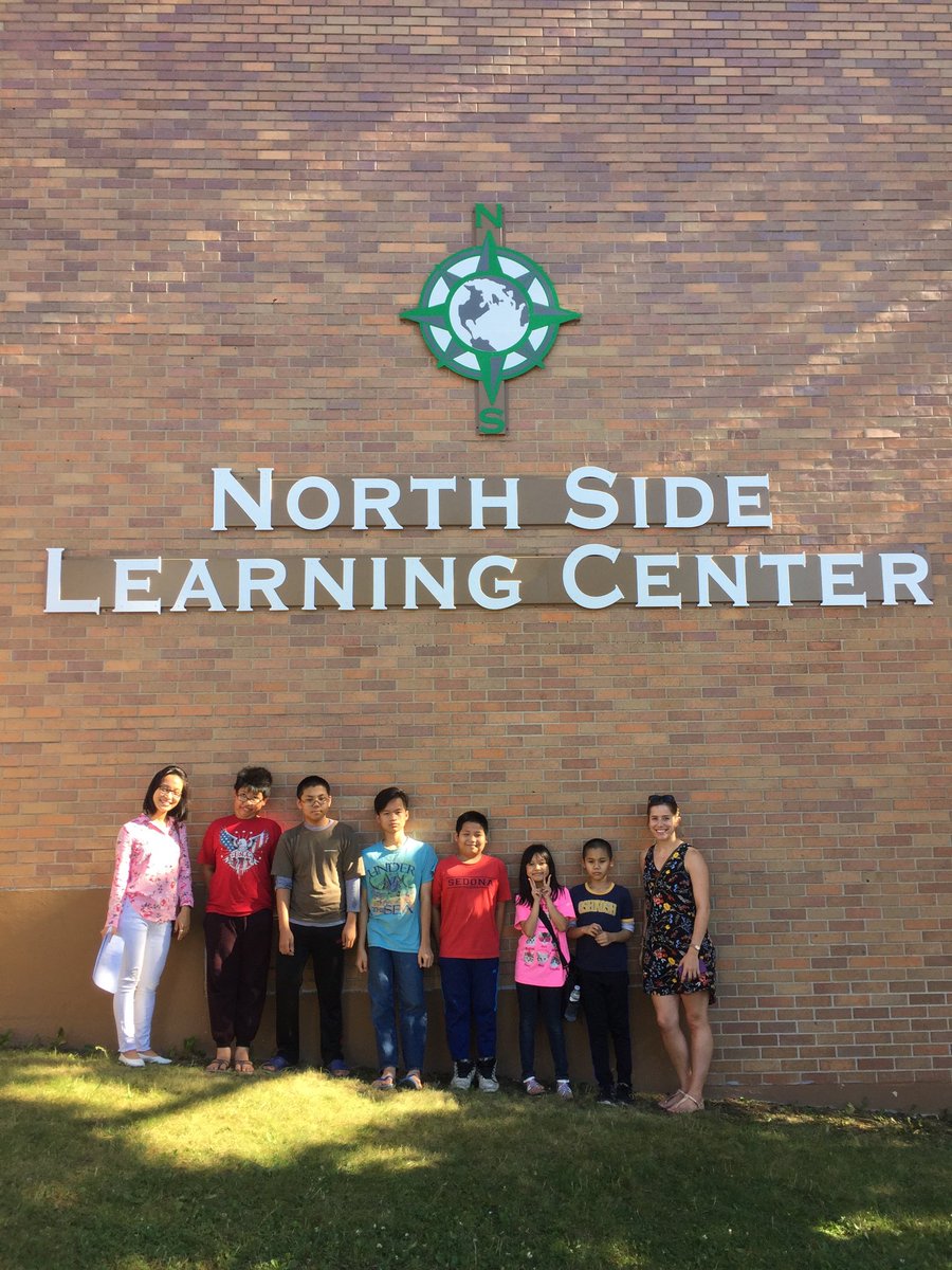 EDanielsENL's tweet photo. Middle school Karen language learners at North Side Learning Center. #summerlanguagelearning @SCSDENL @SyracuseSchools https://t.co/KwAbHLVBfq