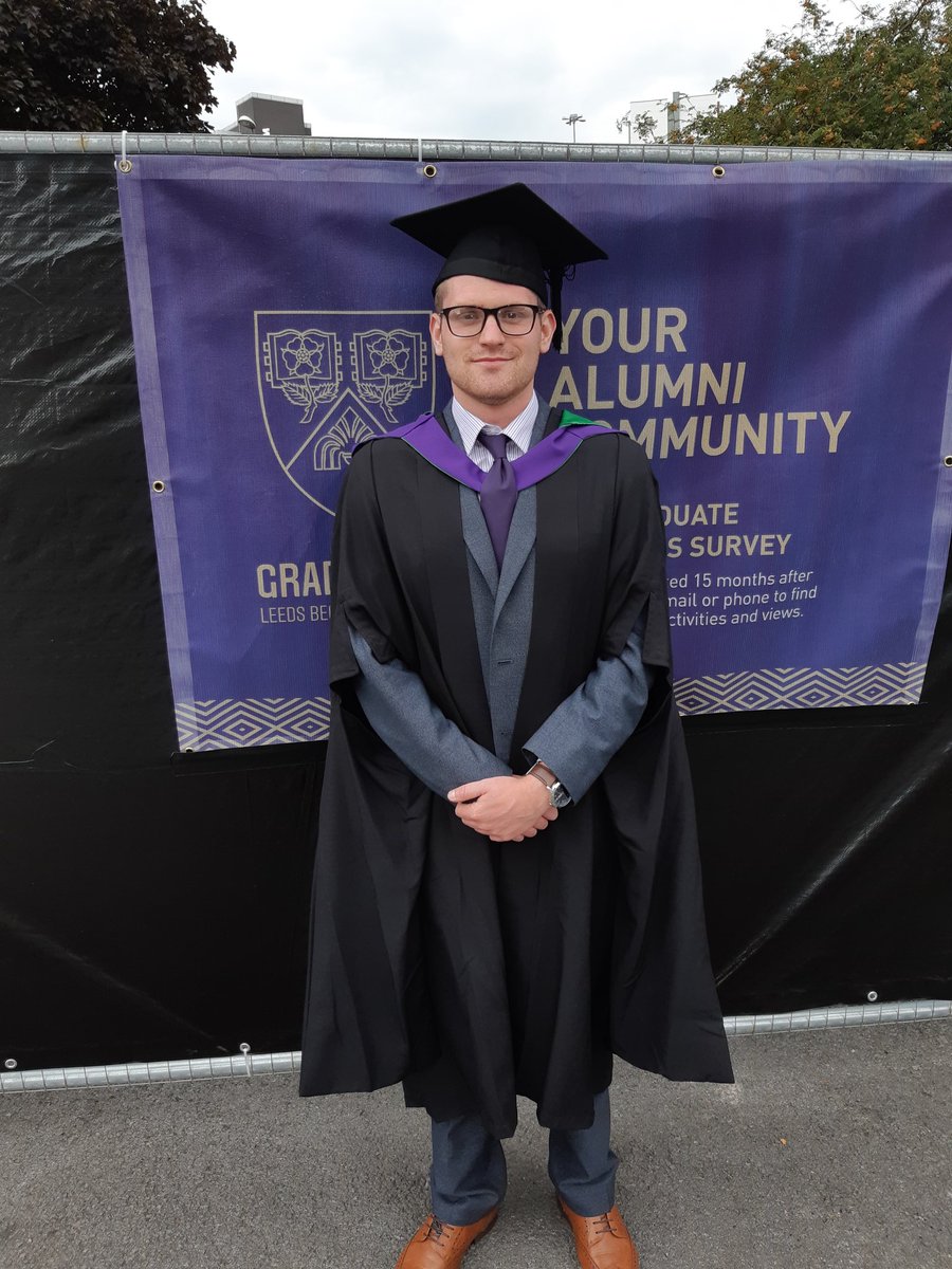 Shakerite60's tweet photo. Pictures from a fabulous day at @deanotheshaker graduation  #LeedsBeckettGrads #leedsbeckett . #prouderthanproud https://t.co/YlE3bkQavX