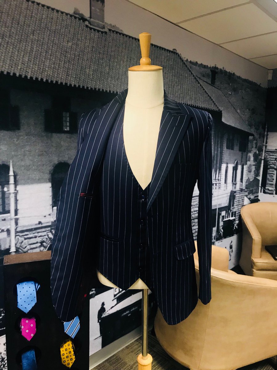 TshepoTsala's tweet photo. Pinstriped! https://t.co/OWPU5XJShh