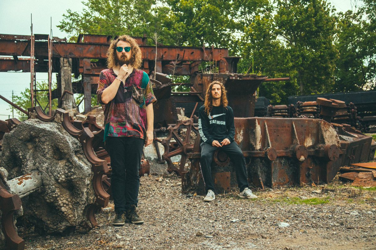 Hippie Sabotage tweet media