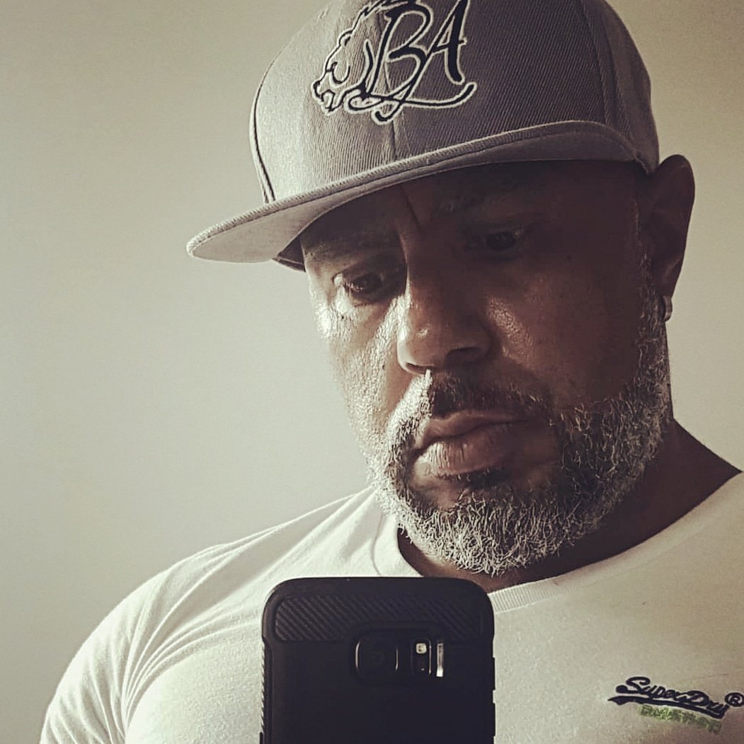 Another awesome customer representing with the Bear Aesthetics Original Snapback in Grey Marl bear-aesthetics.com
#gymclothes #snapback #bear #gymgear #Apparel #ukbrand