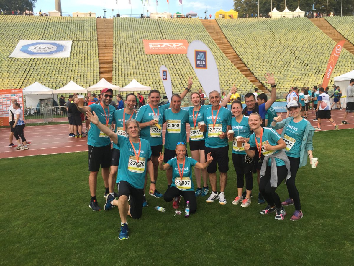 Kaiboard's tweet photo. We did it. The glorious @Siemens #GlobalLearningCampus #B2Run team in the #Munich #olympicstadion. Run, rain, rock! The fastest #FutureMakers ever. https://t.co/sziEc4Ktmt