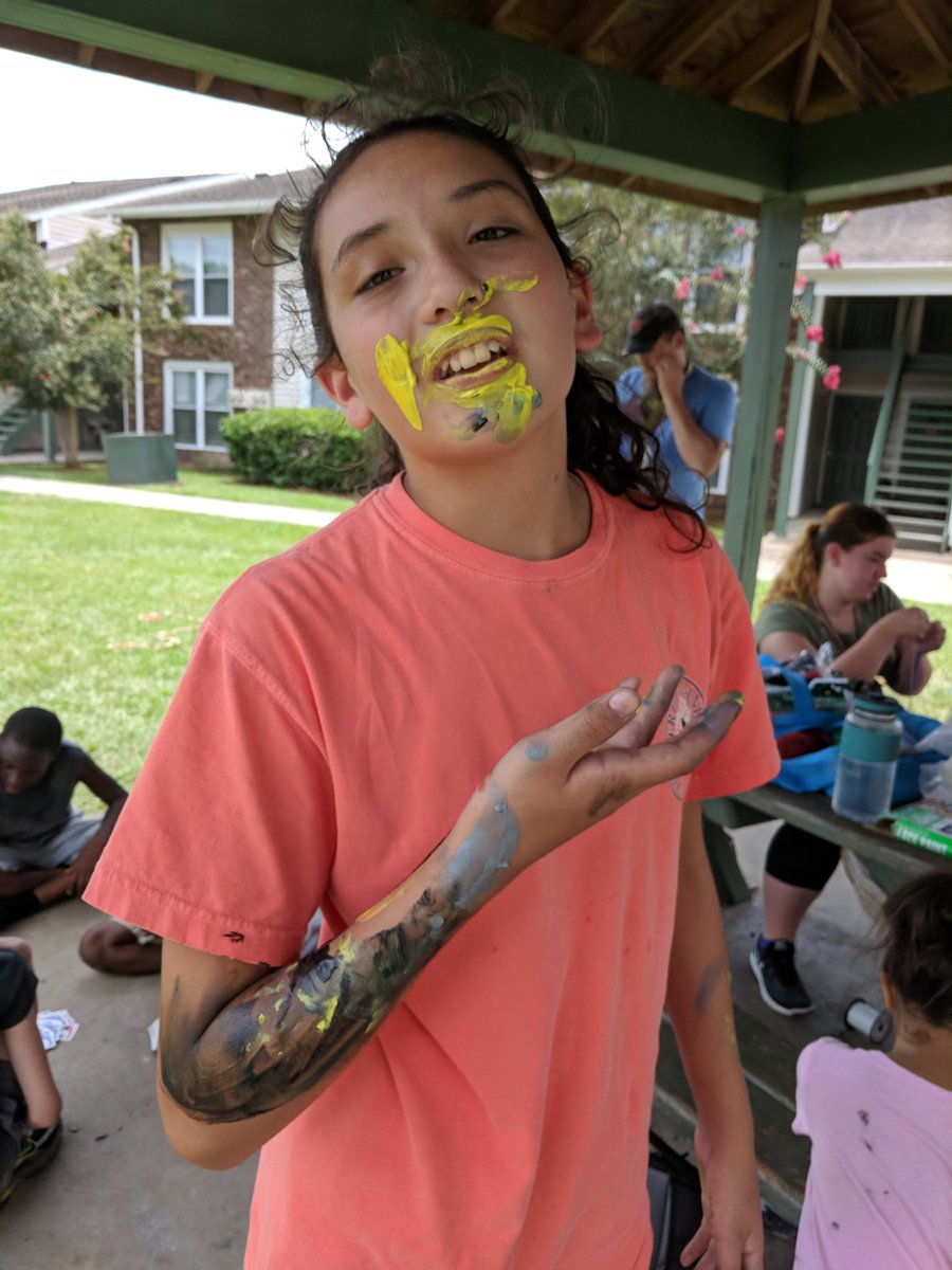803middle's tweet photo. Students did an amazing job at their ministry sites today! Pray for us as we head into our first worhip session in just a few hours. https://t.co/jC5ZqziTBD