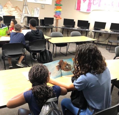bgcarizona's tweet photo. "The more you read, the more you know, the more you learn, the more you grow." - Unknown. 

Thank you @readbetteraz   and to our BGCMP Teens for helping these young 3rd graders improve their reading skills! #bgcmp https://t.co/H0UgFR31Br