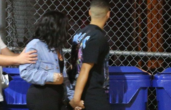 Z96 5 Wazy On Twitter Tea Demi Lovato May Be Dating Halsey S Ex G Eazy They Got Caught Leaving A Club At 2 30 In The Morning Oops Just Shelby765 Https T Co Xoq7nmsvlg