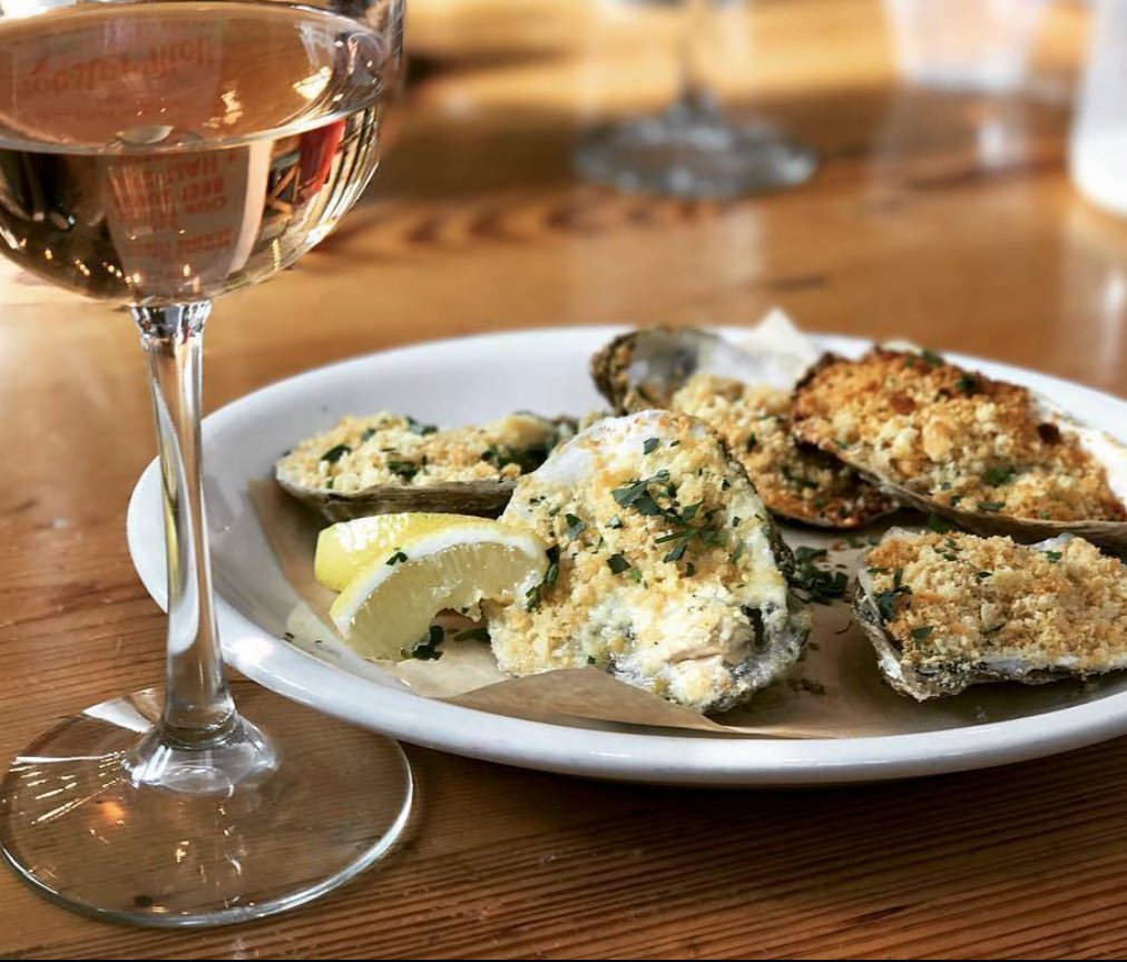 BlueIslandOysterBar tweet media