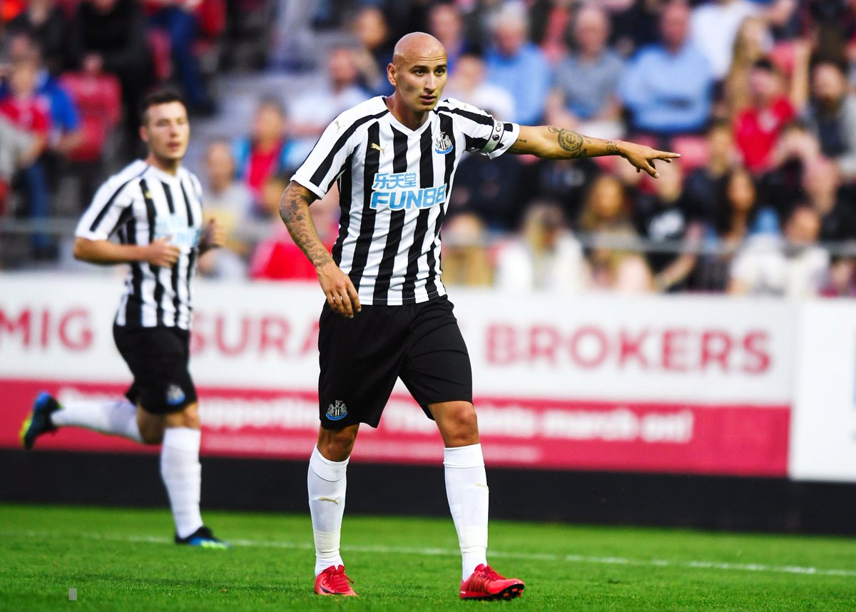 nufclens's tweet image. #JS8: