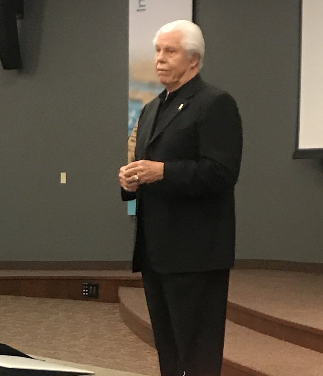 juliedavison7's tweet photo. “What’s wrong doesn’t count, what’s right is all that counts” William F. Austin @starkeyhearing  #starkeyteamsummit https://t.co/YswXZhmqul