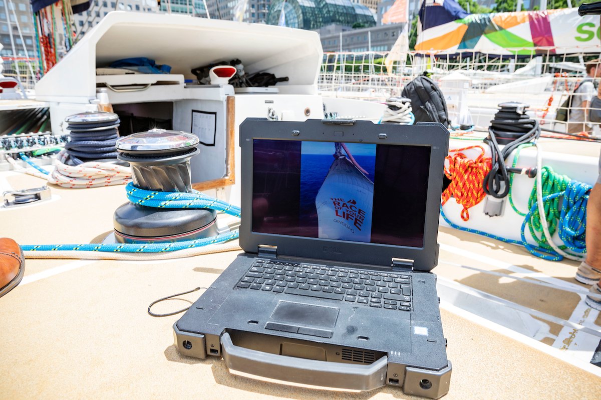 Dell's tweet image. See how @ClipperRace uses #DellRugged for communication, navigation and more. Check out the @ffishkin #Techstination segment featuring Rugged Product Marketing Director, Craig Brandt, to find out just how tough these devices are. #ruggedsetssail dell.to/2mhyHCY