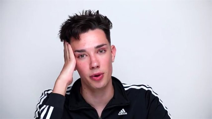 Big time cryin after watching this. I'm so proud of you @jamescharles for being so strong and opening<a href="/tag/christmas"class="tags"><span>#christmas</span></a><a href="/tag/brokebitch"class="tags"><span>#brokebitch</span></a>