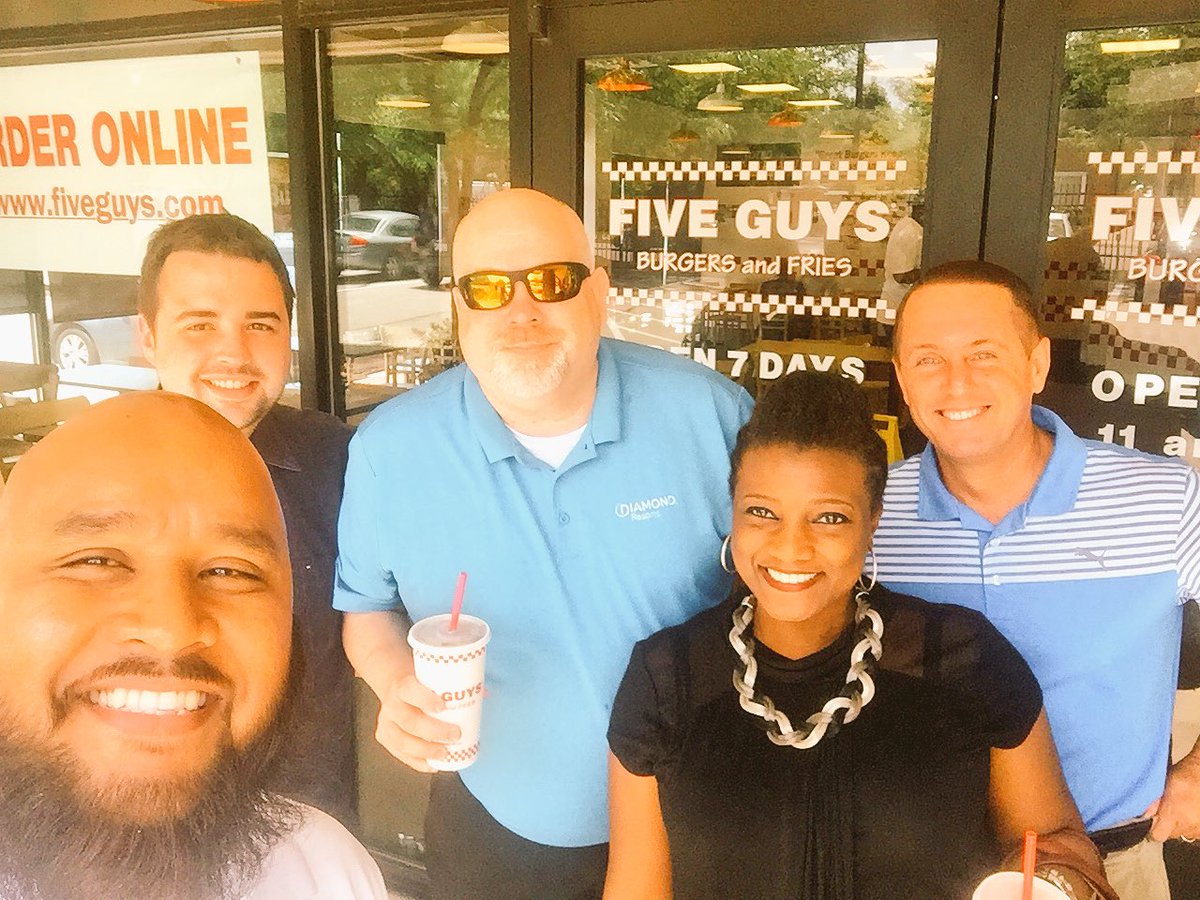 RyanRizalado's tweet photo. A Team that practices together... Gets Better Together!!! #TeamStLouis #HereWeGrowAgain! Welcome to the FAMILY...Korey,Joe, and Donavan!!! #TeamWorkMakesTheDreamWork #TheRizzoEffect #OPCisLIFE #WhyAreYouNotHere #2018MakeItHappen https://t.co/IWxgLzoTwh